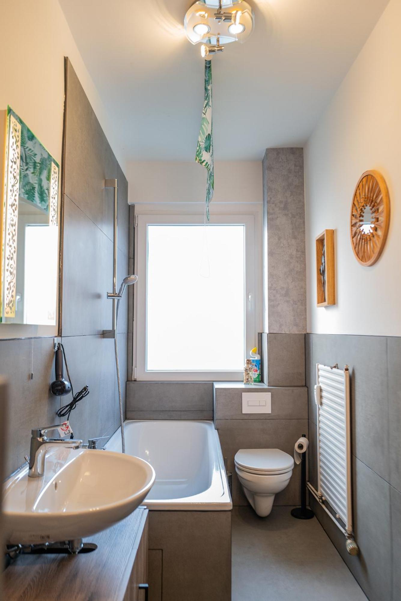 #412 Komfortable, Stilvolle Wohnung Fuer 6 Personen Muelheim an der Ruhr Exterior photo